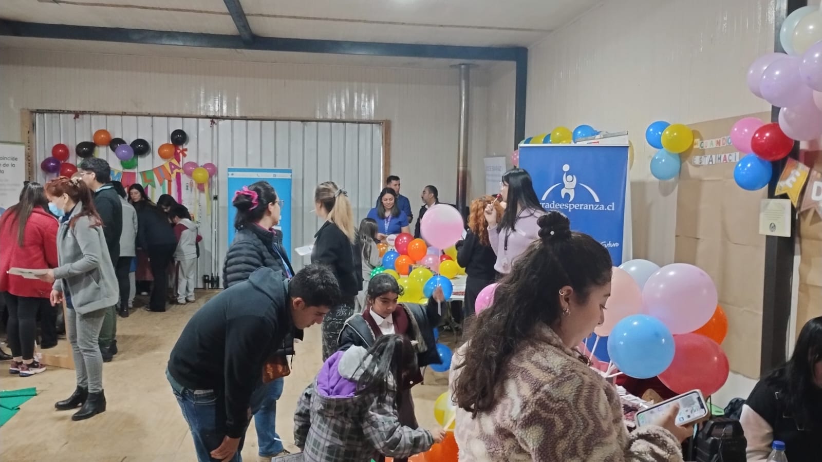 Programa PAI Newenche de Tierra de Esperanza Participa en Feria Preventiva en Osorno