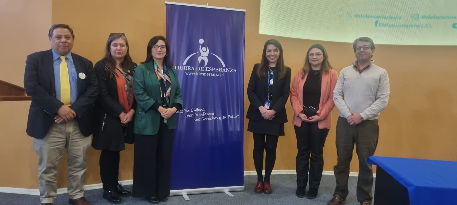 Tierra de Esperanza realizó Charla Magistral en Calama en alianza con la Defensoría de la Niñez
